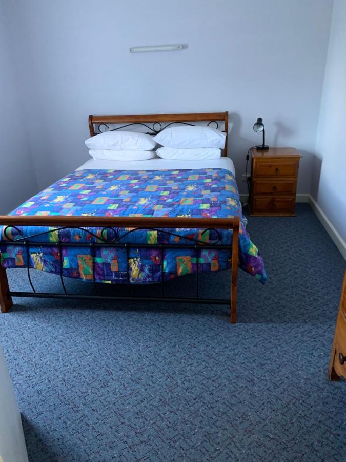 Orford Prosser Holiday Units Extérieur photo